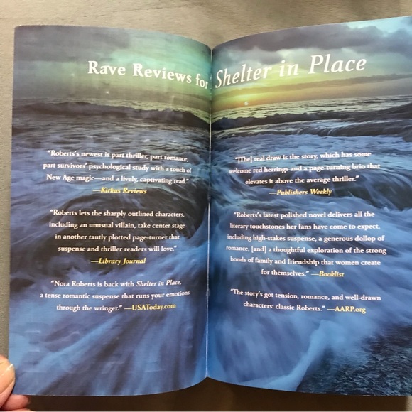 Nora Roberts Novels (Summer Cove & Shelter in Place) - Picture 8 of 11